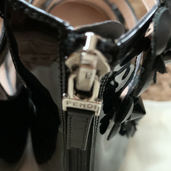 FENDI flower flats 38 - Picture 6 of 9